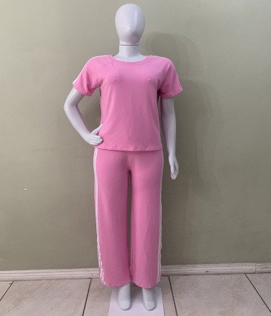 Conjunto blusa e calça