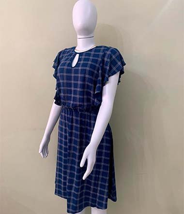 Vestido xadrez solto