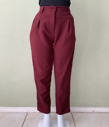 Calça com bolso