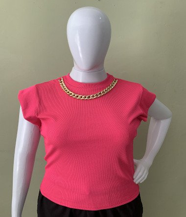 Blusa com corrente