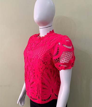 Blusa renda guipir